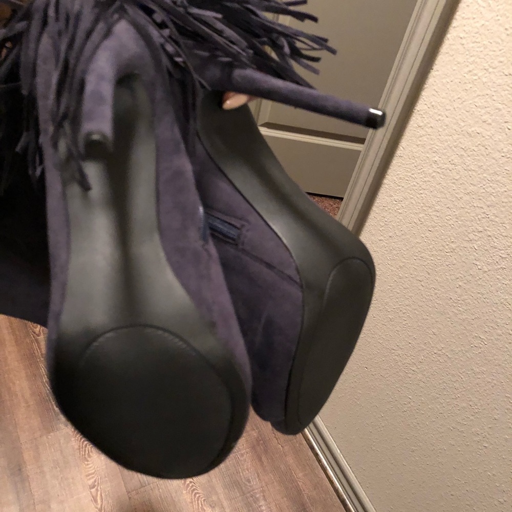 Thigh high blue fringe open toe boots - Picture 4 of 5